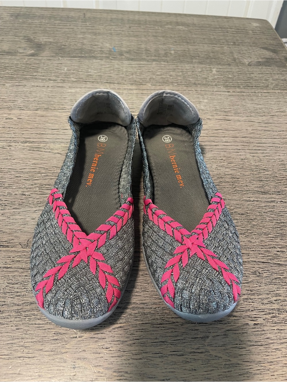 Bernie Mev Women's Braided Catwalk Ballet Flats Size 8 (39)